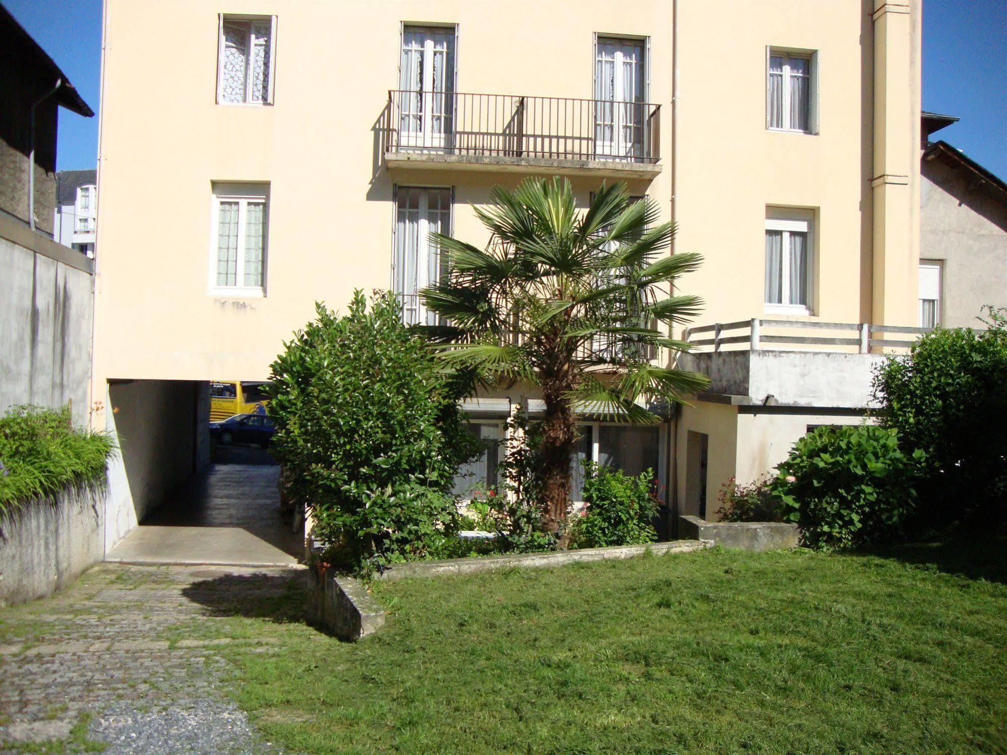 Hotel Au Petit Languedoc Lourdes Eksteriør billede
